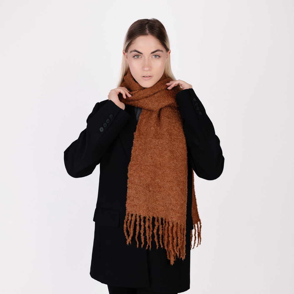 echarpe en alpaga boucle camel cusco